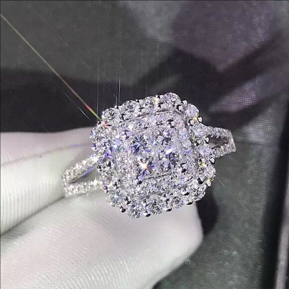 Jewelry - 2.57ct Princess Cut Diamonds Rings
